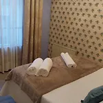 Апартаменты Mika *