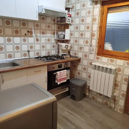 Mika Apartment *